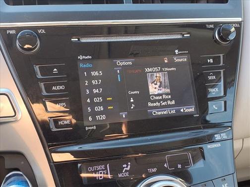 2017 Toyota Prius v Three