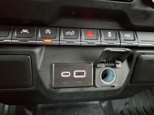 Summit White 2025 Chevrolet Silverado 1500 WT