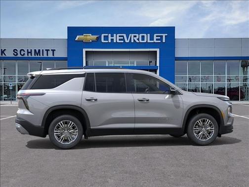 Sterling Gray Metallic 2026 Chevrolet Traverse LT