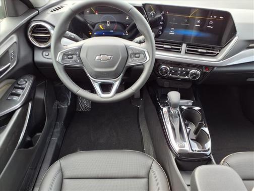 Cacti Green 2026 Chevrolet Trax ACTIV