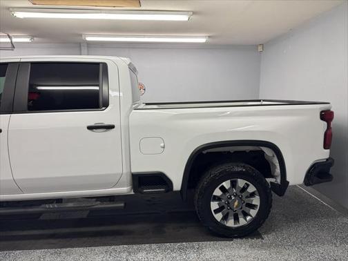 2022 Chevrolet Silverado 2500 Custom