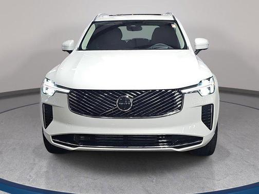 2025 Volvo XC90 Plug-In Hybrid T8 Ultra 7-Seater