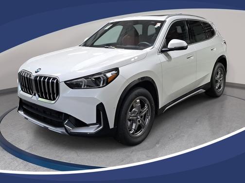 Mineral White Metallic 2026 BMW X1 xDrive28i