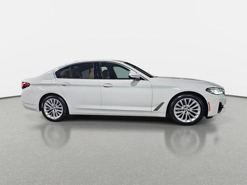 2023 BMW 530 i