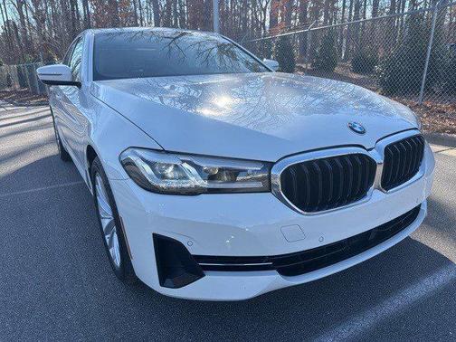 2023 BMW 530 i