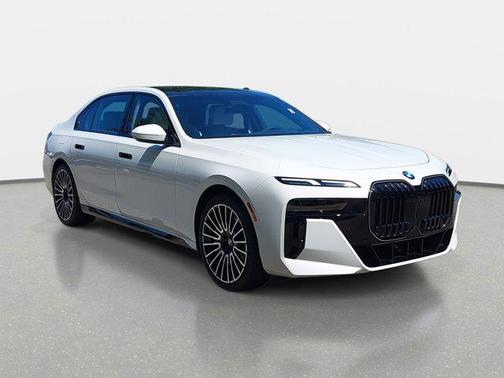 2025 BMW 760 i xDrive