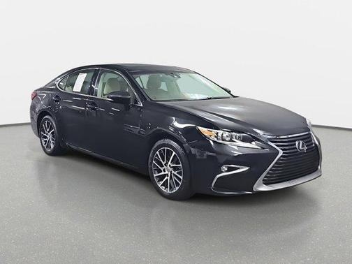2017 Lexus ES 350 Base