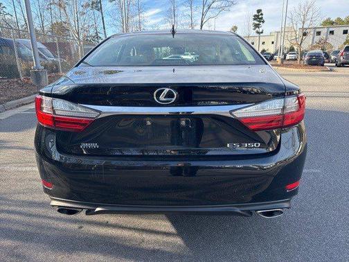 2017 Lexus ES 350 Base