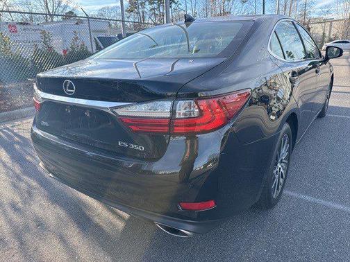 2017 Lexus ES 350 Base