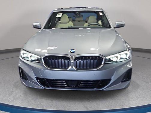 Skyscraper Grey Metallic 2026 BMW 330 330i