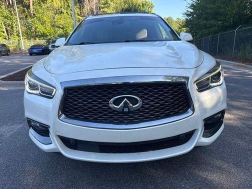 Majestic White 2019 INFINITI QX60 Luxe