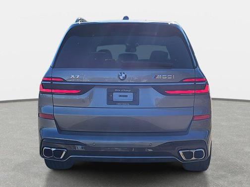 2026 BMW X7 M60i
