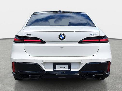 2024 BMW 760 i xDrive