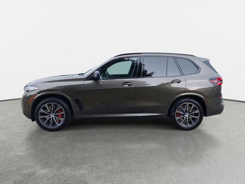 2025 BMW X5 M60i