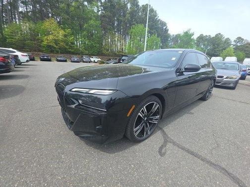 Black Sapphire Metallic 2025 BMW 750e i xDrive