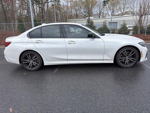 2022 BMW 330 330i