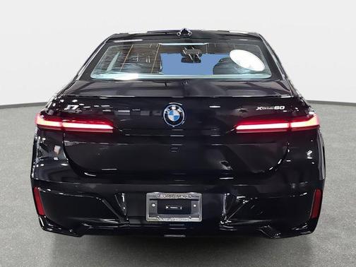 2025 BMW i7 xDrive60