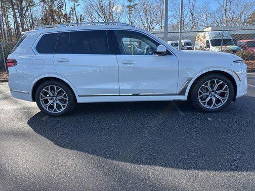2024 BMW X7 xDrive40i
