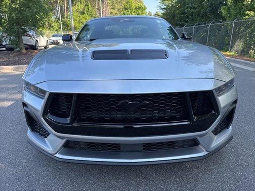 ICONIC SILVER METALLIC 2024 Ford Mustang GT