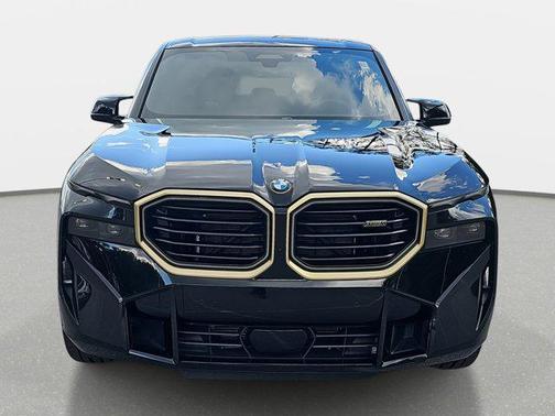 2024 BMW XM Base