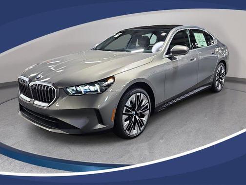 Oxide Grey Metallic 2027 BMW 530 i xDrive