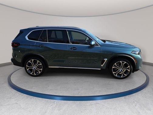 Blue Ridge Mountain Metallic 2026 BMW X5 xDrive40i