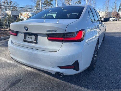 2022 BMW 330 330i