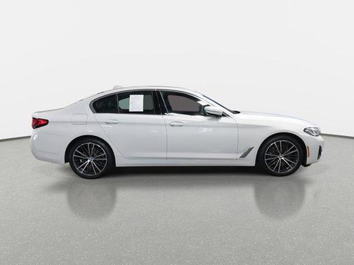 2023 BMW 540 i xDrive