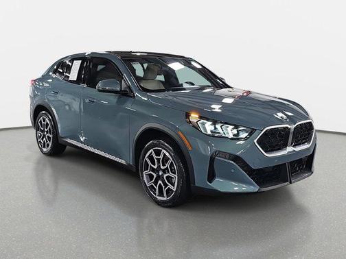 2025 BMW X2 xDrive28i