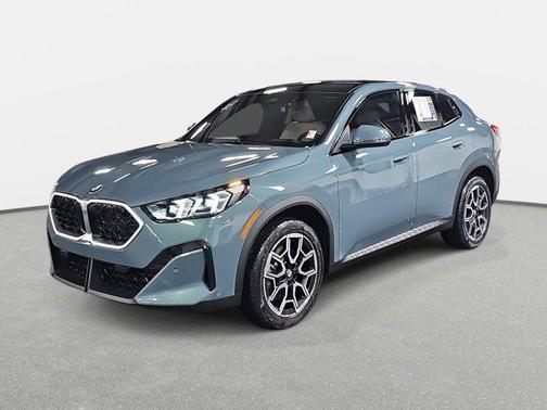 2025 BMW X2 xDrive28i
