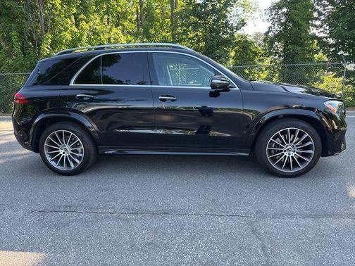 Obsidian Black Metallic 2024 Mercedes-Benz GLE 450 4MATIC
