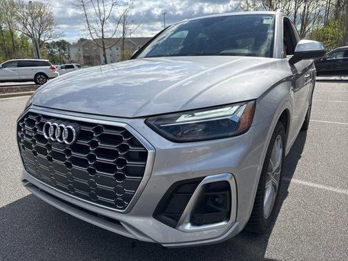 Florett Silver Metallic 2023 Audi SQ5 3.0T Premium Plus