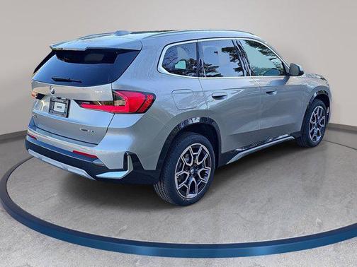 Space Silver Metallic 2026 BMW X1 xDrive28i