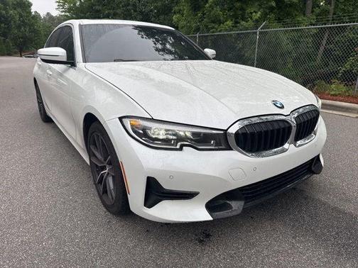Mineral White Metallic 2022 BMW 330 330i