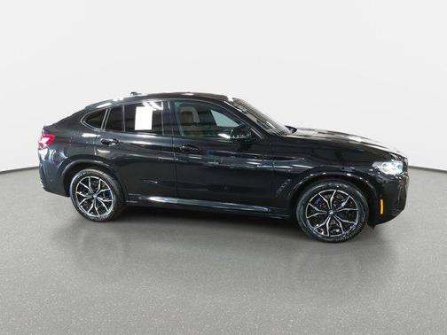 2024 BMW X4 M40i