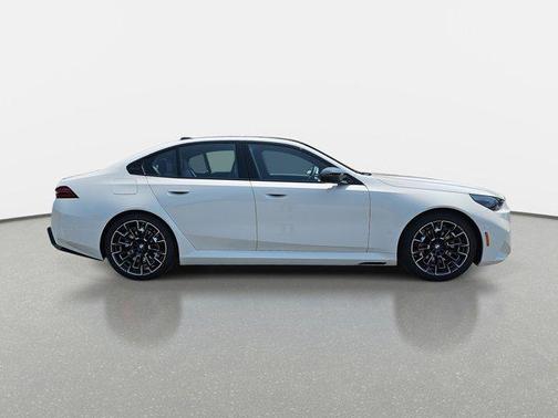 2026 BMW M5 Base