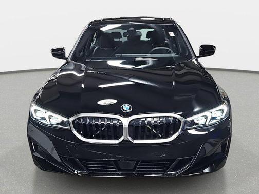 2025 BMW 330 i xDrive