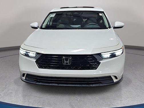 Platinum White Pearl 2023 Honda Accord EX