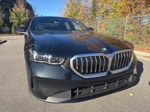 2025 BMW 530 xDrive