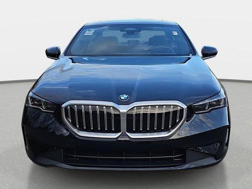 2025 BMW 530 xDrive