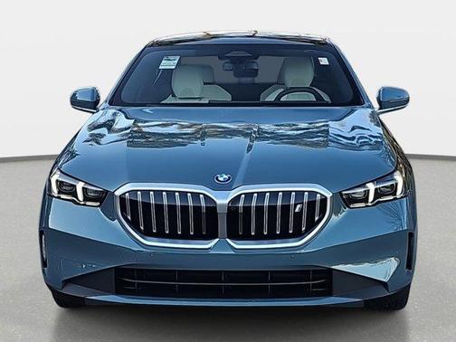 2026 BMW i5 xDrive40