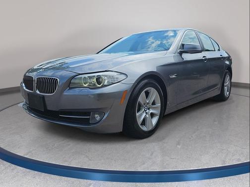 Space Gray Metallic 2013 BMW 528 528i