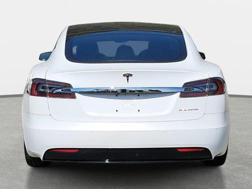 2021 Tesla Model S Long Range