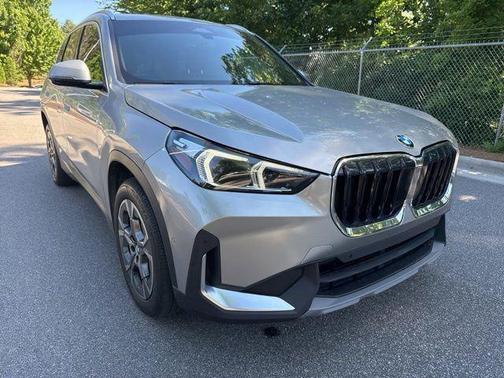 Space Silver Metallic 2023 BMW X1 xDrive28i