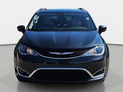 2020 Chrysler Pacifica Touring-L Plus