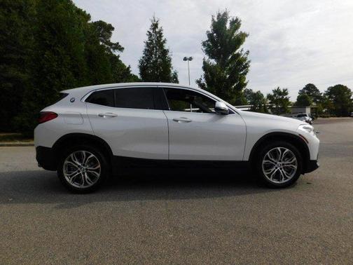 Mineral White Metallic 2019 BMW X2 xDrive28i