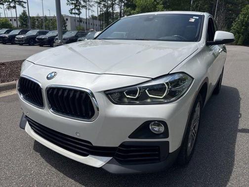 Mineral White Metallic 2019 BMW X2 xDrive28i