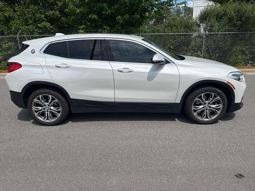 Mineral White Metallic 2019 BMW X2 xDrive28i