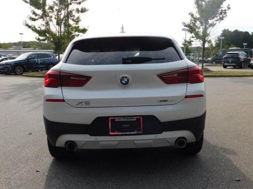 Mineral White Metallic 2019 BMW X2 xDrive28i