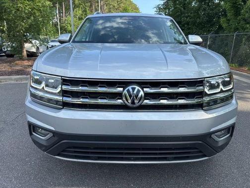 Reflex Silver Metallic 2019 Volkswagen Atlas 3.6L SEL Premium